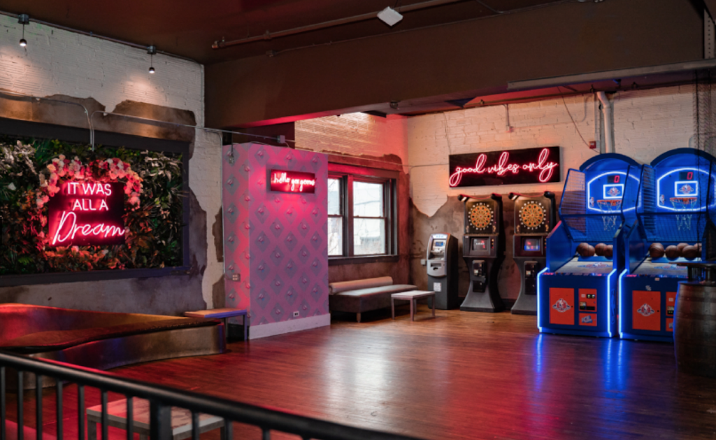 Rec Room | restaurant | 79 W Chippewa St, Buffalo, NY 14202, USA | 7169391279 OR +1 716-939-1279