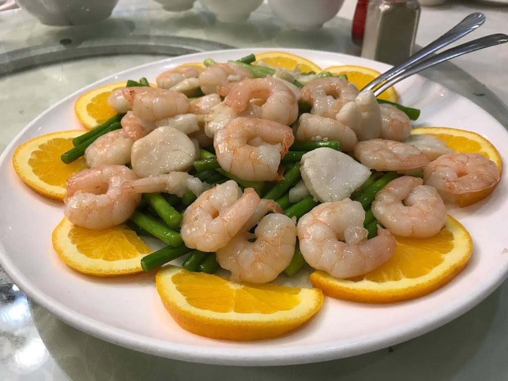 New Choice Restaurant | restaurant | 324 Hwy 7, Richmond Hill, ON L4B 1A6, Canada | 9058862313 OR +1 905-886-2313