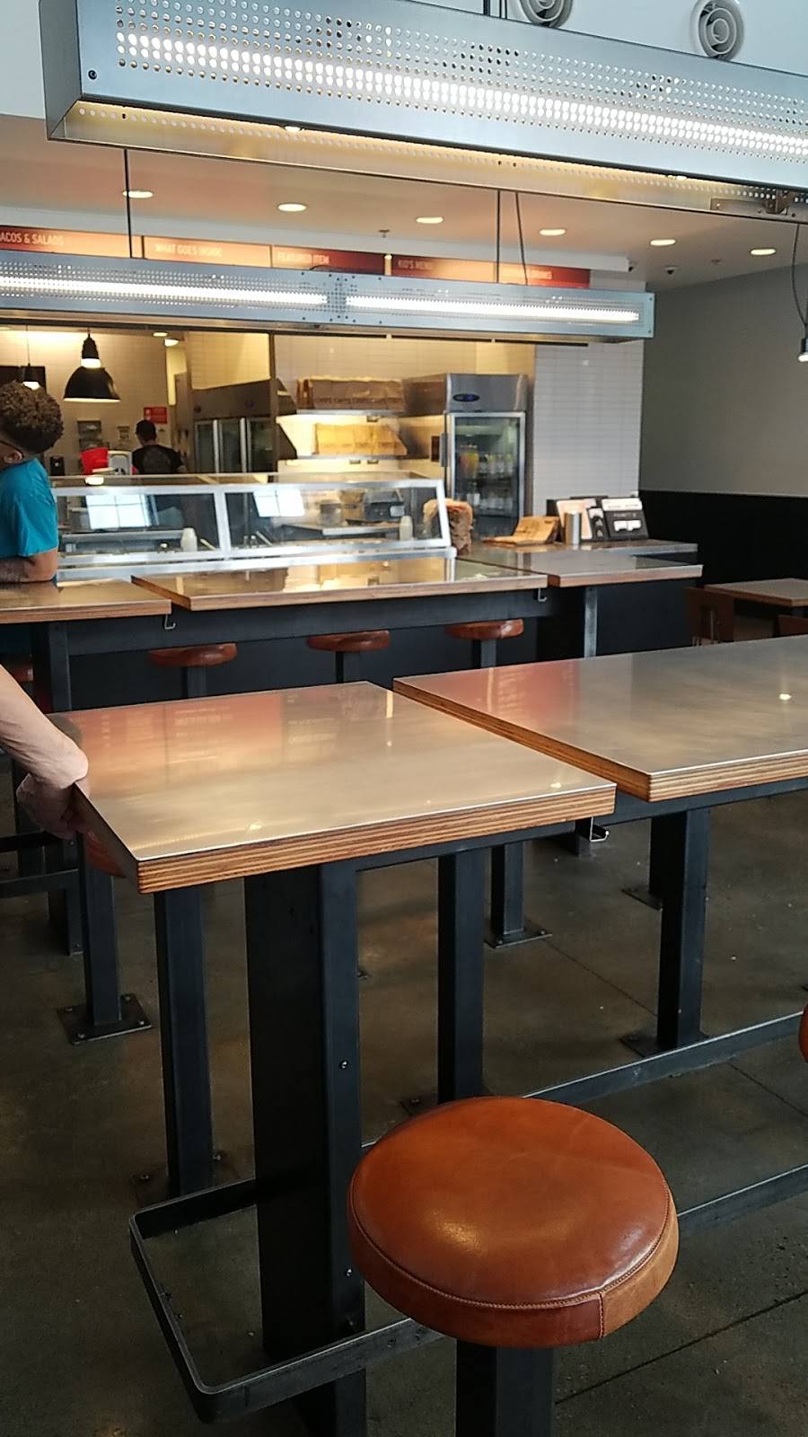 Chipotle Mexican Grill | restaurant | 2042 Portage Trail, Cuyahoga Falls, OH 44223, USA | 3309228206 OR +1 330-922-8206