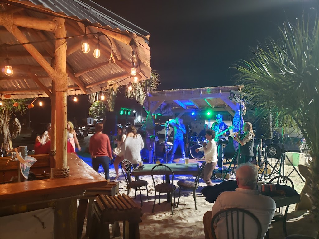 G.I. Jade Tiki Bar & Bistro | restaurant | 38 Miracle Strip Pkwy SW, Fort Walton Beach, FL 32548, USA | 8503748454 OR +1 850-374-8454