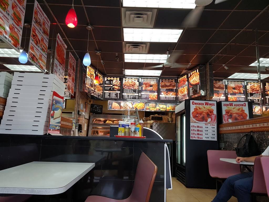 Crown Grill, Fried Chicken & Pizza | meal takeaway | 71-12 Kissena Blvd, Flushing, NY 11367, USA | 7188801881 OR +1 718-880-1881