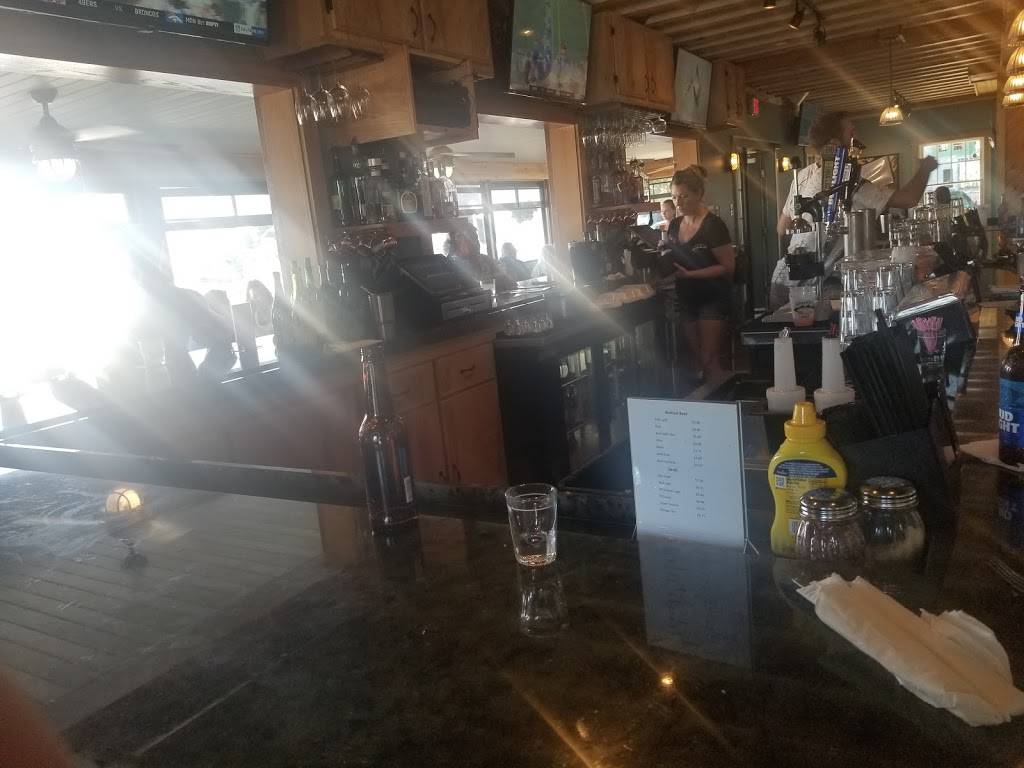 Stonys | restaurant | 8166 Shore Dr, Norfolk, VA 23518, USA | 7579376889 OR +1 757-937-6889