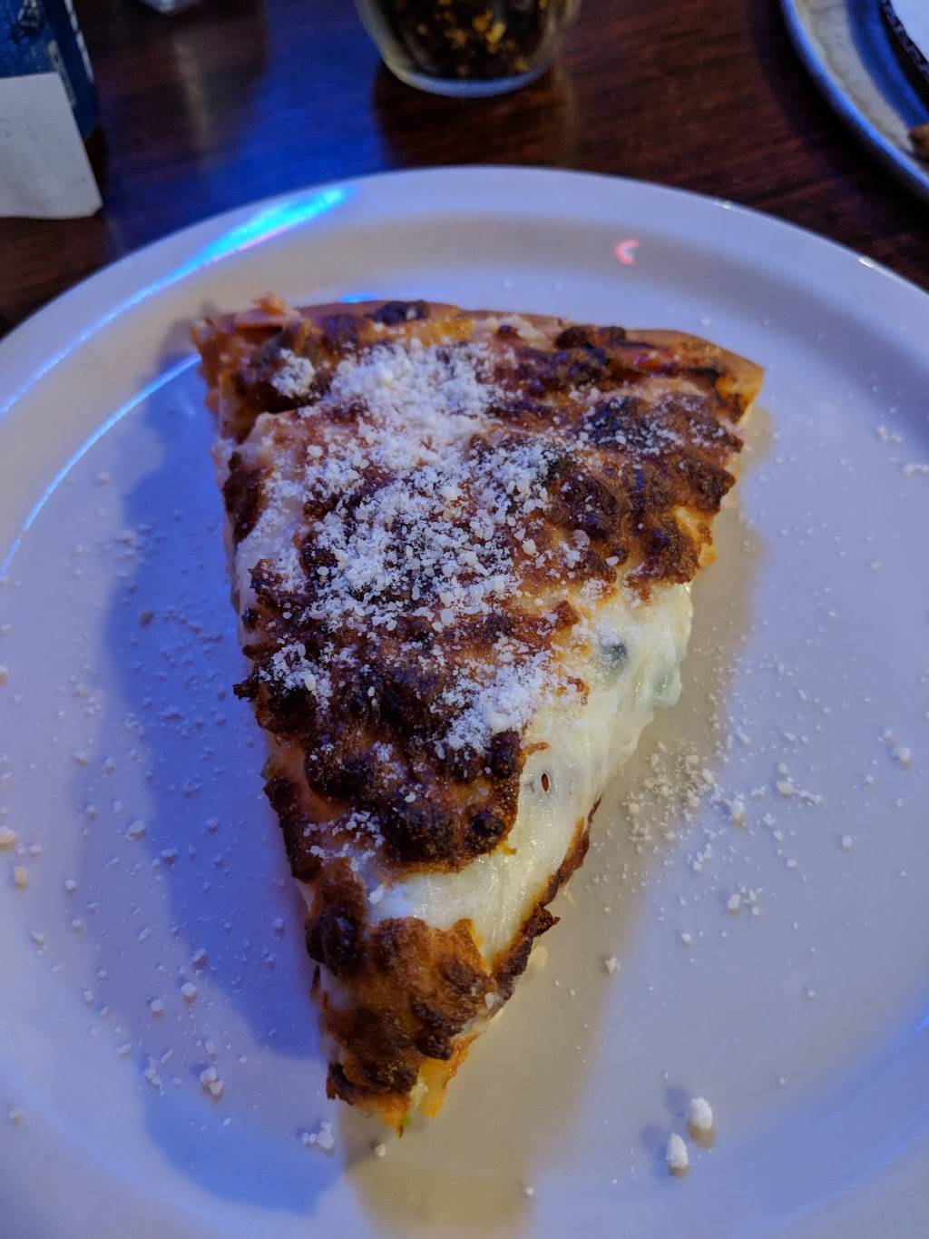 Bulldog Roadhouse | restaurant | 585 Lincoln St, Bradshaw, NE 68319, USA | 4027364465 OR +1 402-736-4465