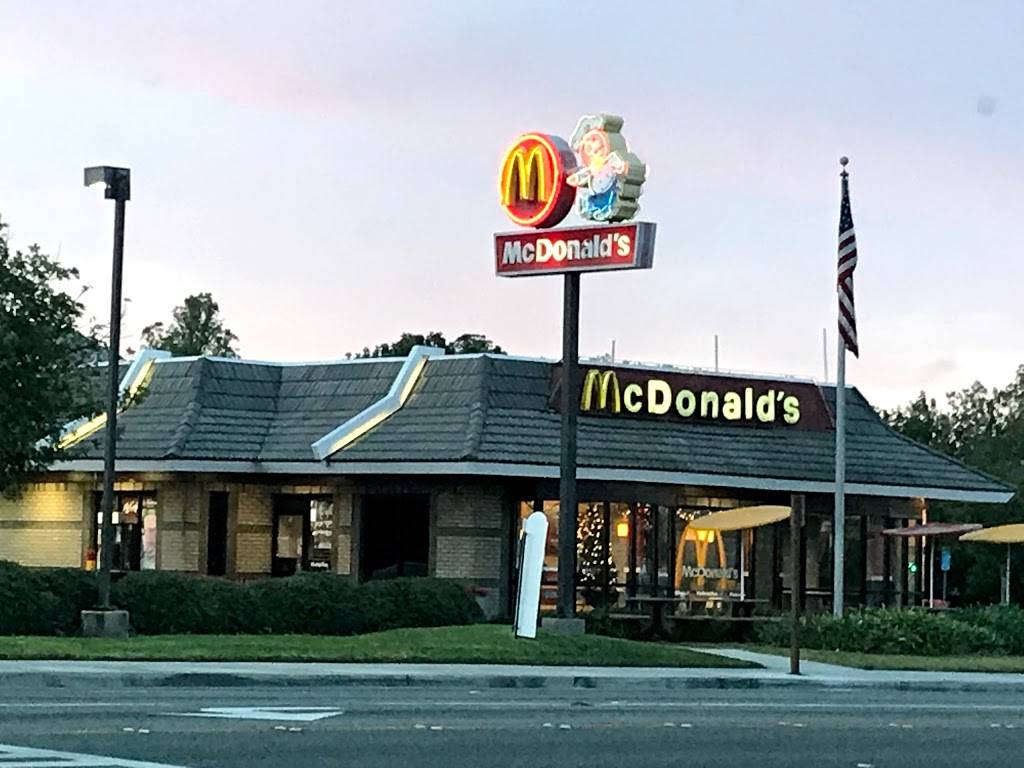 McDonalds | cafe | 908 Ventura St, Fillmore, CA 93015, USA | 8055244122 OR +1 805-524-4122