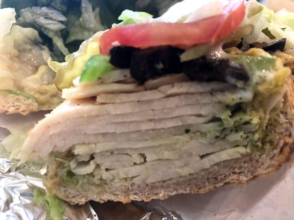 Which Wich Superior Sandwiches | restaurant | 9758 Katy Fwy #200, Houston, TX 77055, USA | 7134689424 OR +1 713-468-9424