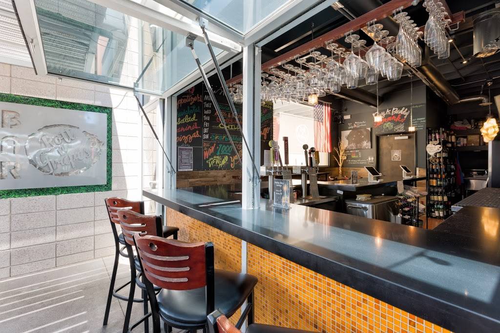 Rott n Grapes Uptown | restaurant | 4750 N Central Ave Ste 140, Phoenix, AZ 85012, USA | 6028881667 OR +1 602-888-1667