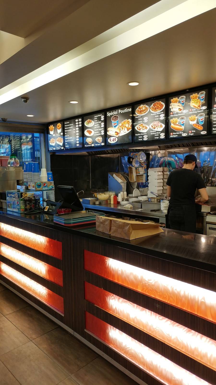 Restaurant La Belle Province | restaurant | 244 Boulevard Curé-Labelle, Sainte-Thérèse, QC J7E 2X7, Canada | 4509710941 OR +1 450-971-0941