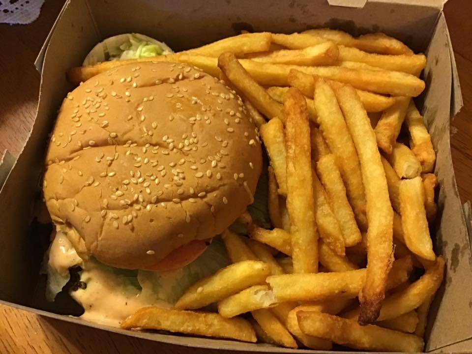 Kells Kitchenn | restaurant | 373 Eleventh St E, Cornwall, ON K6H 2Y8, Canada | 6139321300 OR +1 613-932-1300