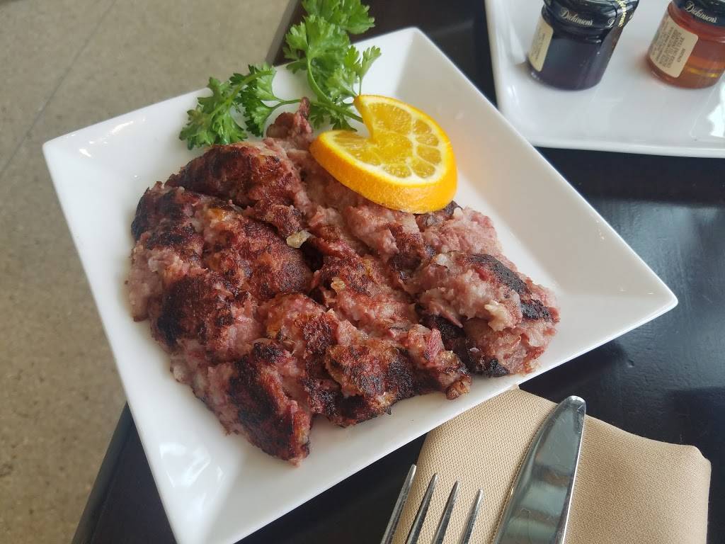 Sauciety an American Grill | restaurant | 171 Waterfront St, Oxon Hill, MD 20745, USA | 2407663640 OR +1 240-766-3640