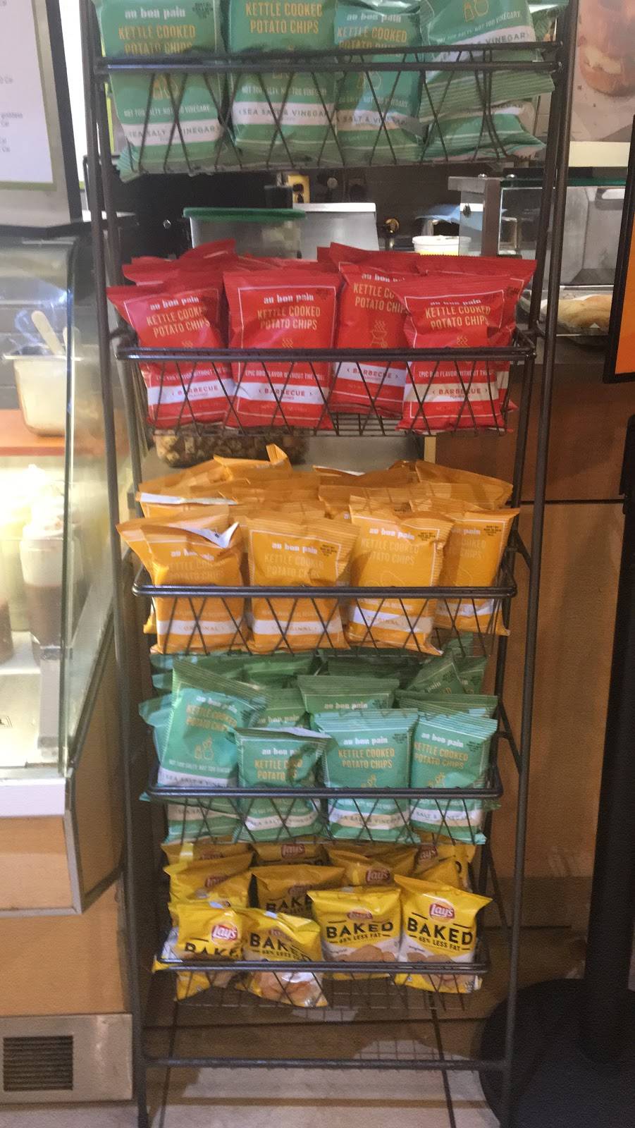 Au Bon Pain | cafe | 703 Main St, Paterson, NJ 07503, USA | 9732784162 OR +1 973-278-4162