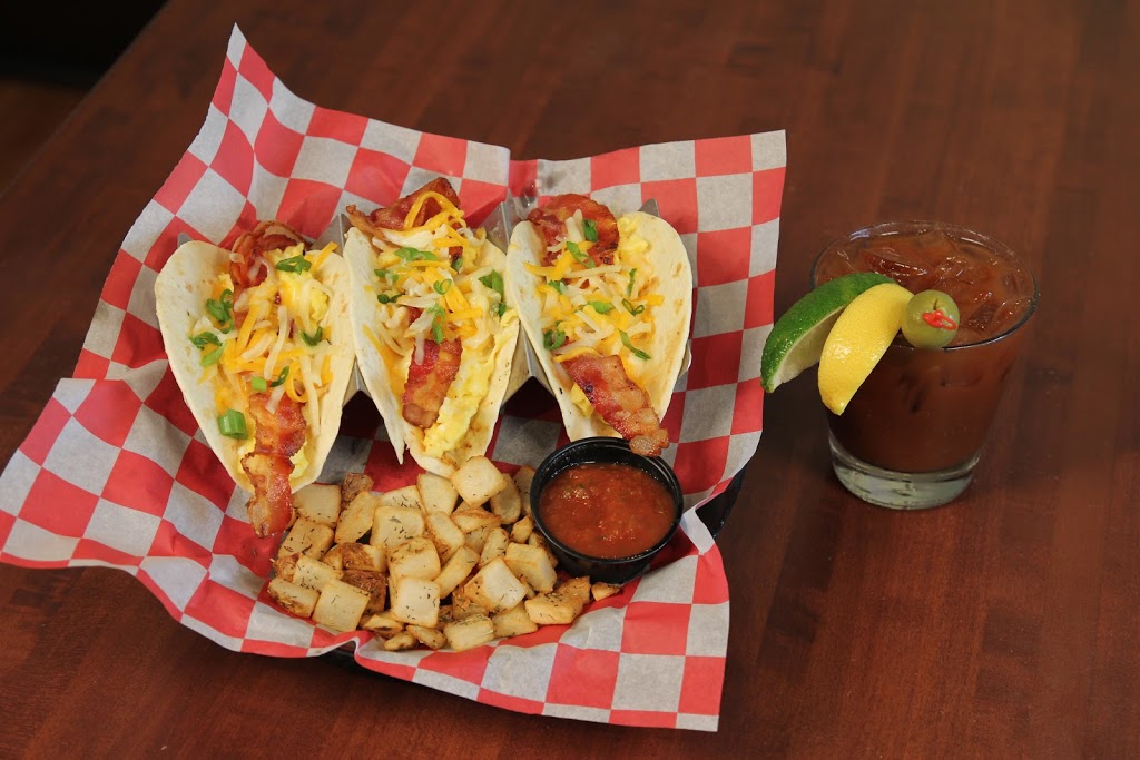 Top Dawg Tavern - Hilton Head | restaurant | 13 Harbourside Lane Building #2, Unit CD, Hilton Head Island, SC 29928, USA | 8437855600 OR +1 843-785-5600