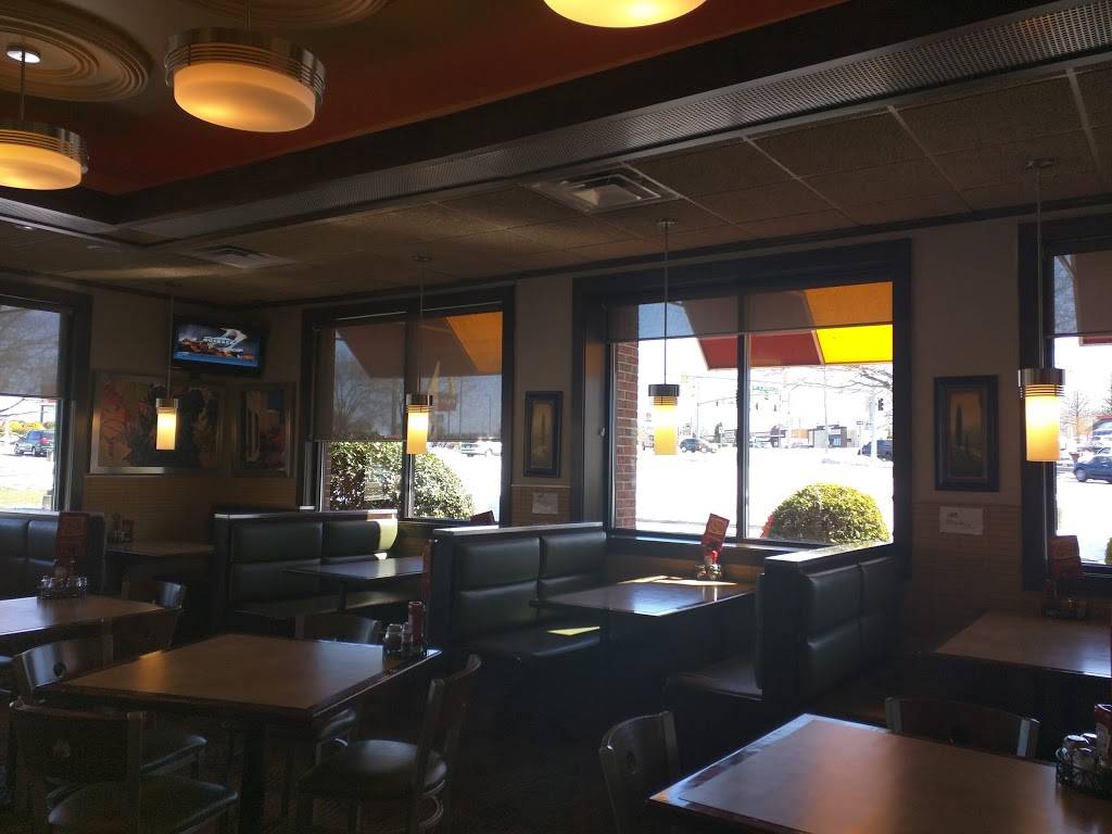 Seasons Pizza | meal delivery | 101 W Pulaski Hwy, Elkton, MD 21921, USA | 4103924800 OR +1 410-392-4800