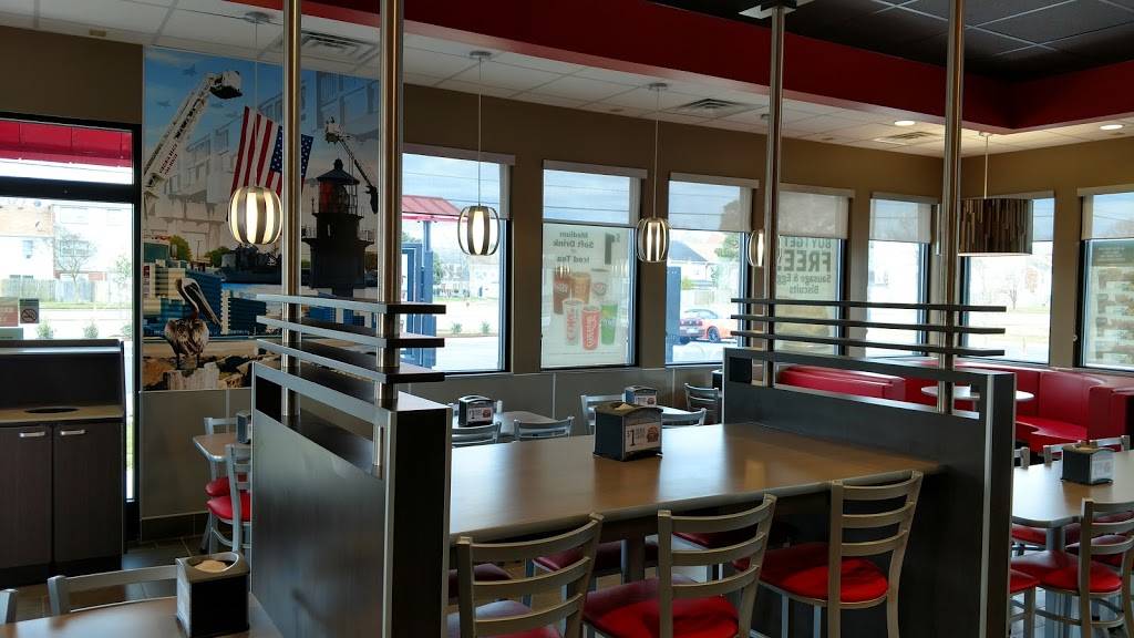 Hardees | restaurant | 3252 Holland Road, Virginia Beach, VA 23453, USA | 7573680302 OR +1 757-368-0302