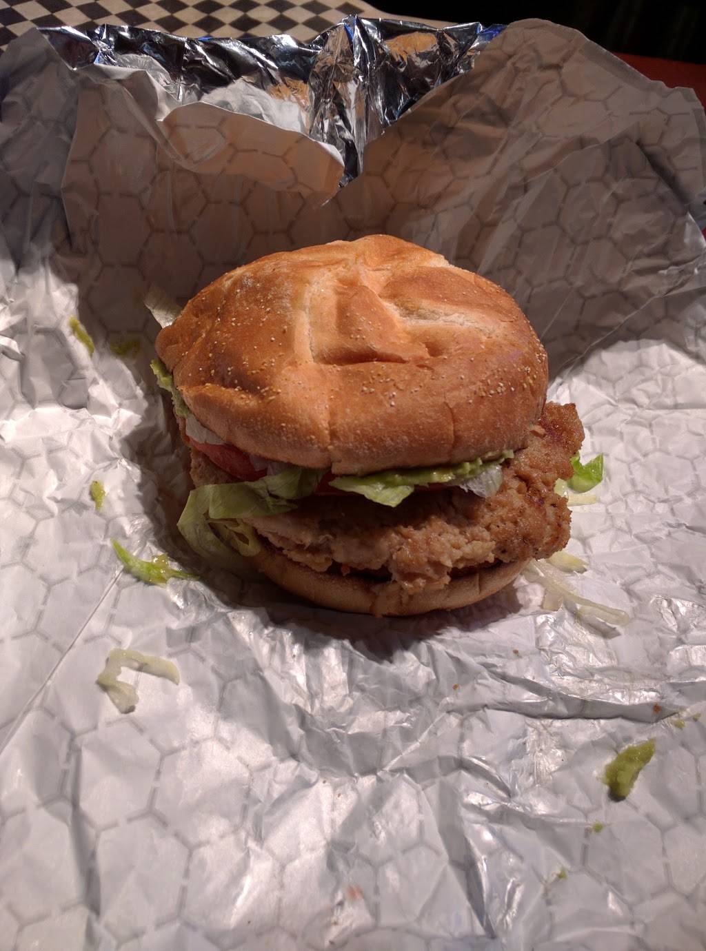 Relish | restaurant | 1702 W University Ave, Gainesville, FL 32603, USA | 3526924400 OR +1 352-692-4400