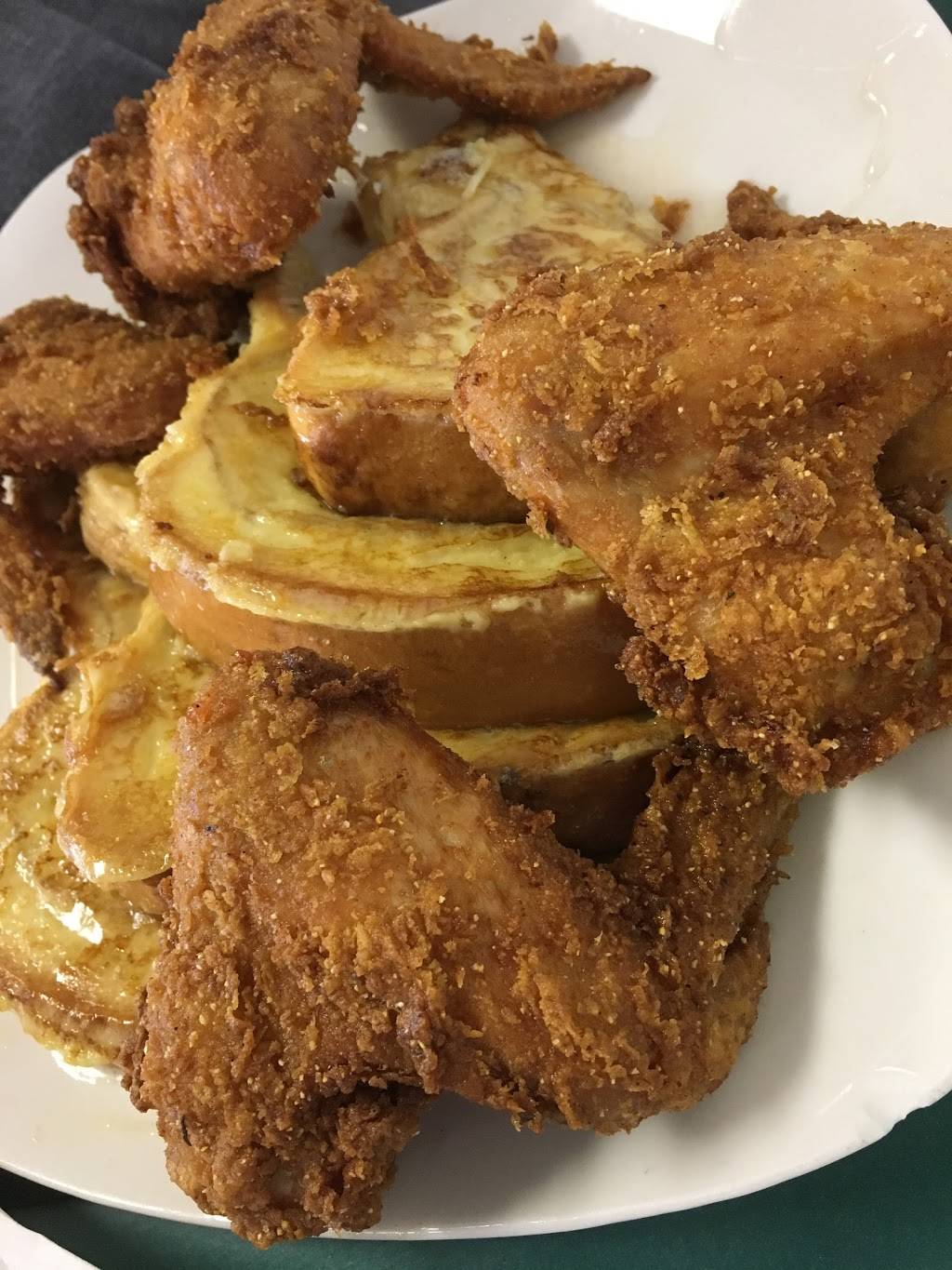 Mick & Shirlys Catering And Cafe | restaurant | 741 Upson St, Akron, OH 44305, USA | 3306899175 OR +1 330-689-9175