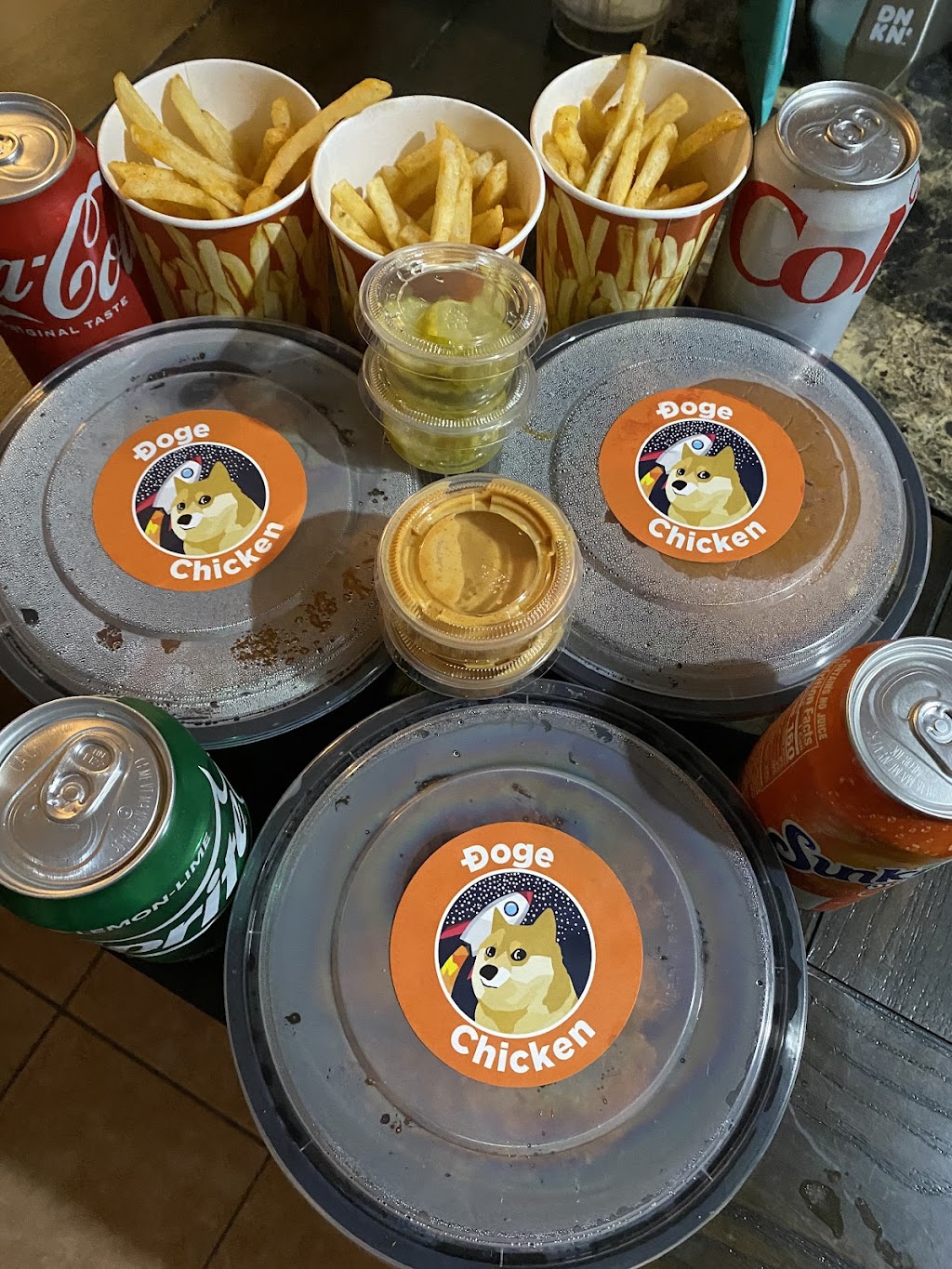 Doge Chicken | meal takeaway | 3212 E Olympic Blvd, Los Angeles, CA 90023, USA | 4086088073 OR +1 408-608-8073
