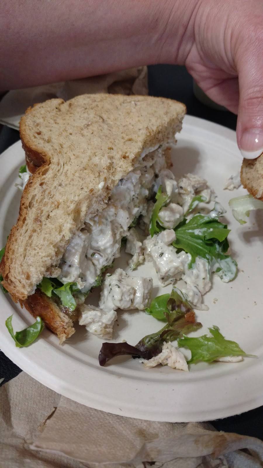 The Filling Fork | restaurant | 102 SW Suwannee Ave, Branford, FL 32008, USA | 3869356200 OR +1 386-935-6200