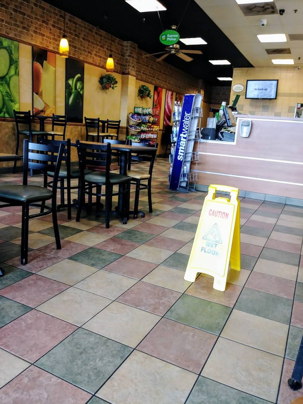 Subway Restaurants | restaurant | 2035 Verdugo Blvd, Montrose, CA 91020, USA | 8182489430 OR +1 818-248-9430