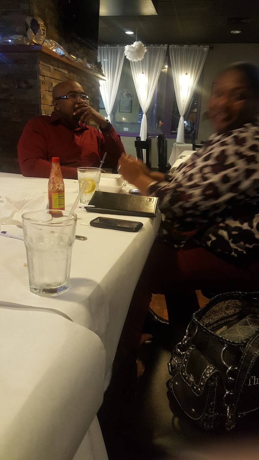 The Pelican House Restaurant | restaurant | 107 S Cedar Ridge Dr, Duncanville, TX 75116, USA | 9722960403 OR +1 972-296-0403