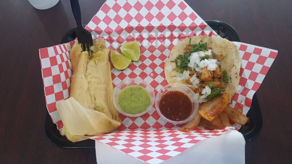 Lolis Mexican Cravings | restaurant | 10011 W Hillsborough Ave, Tampa, FL 33615, USA | 8132431500 OR +1 813-243-1500