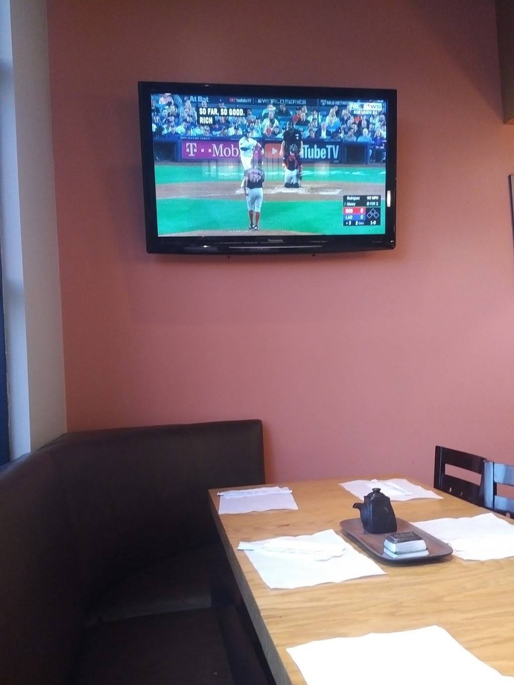 Tokai Sushi | restaurant | 0986, 28267 Newhall Ranch Rd, Santa Clarita, CA 91355, USA | 6616708754 OR +1 661-670-8754