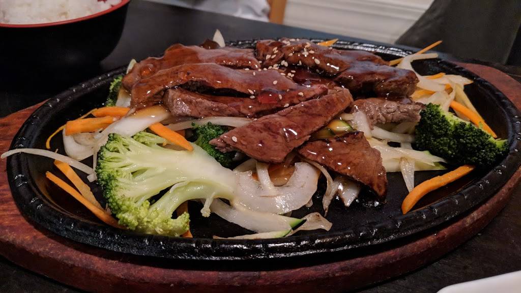 Matsu | restaurant | 5635 Stone Rd, Centreville, VA 20120, USA | 7032667040 OR +1 703-266-7040