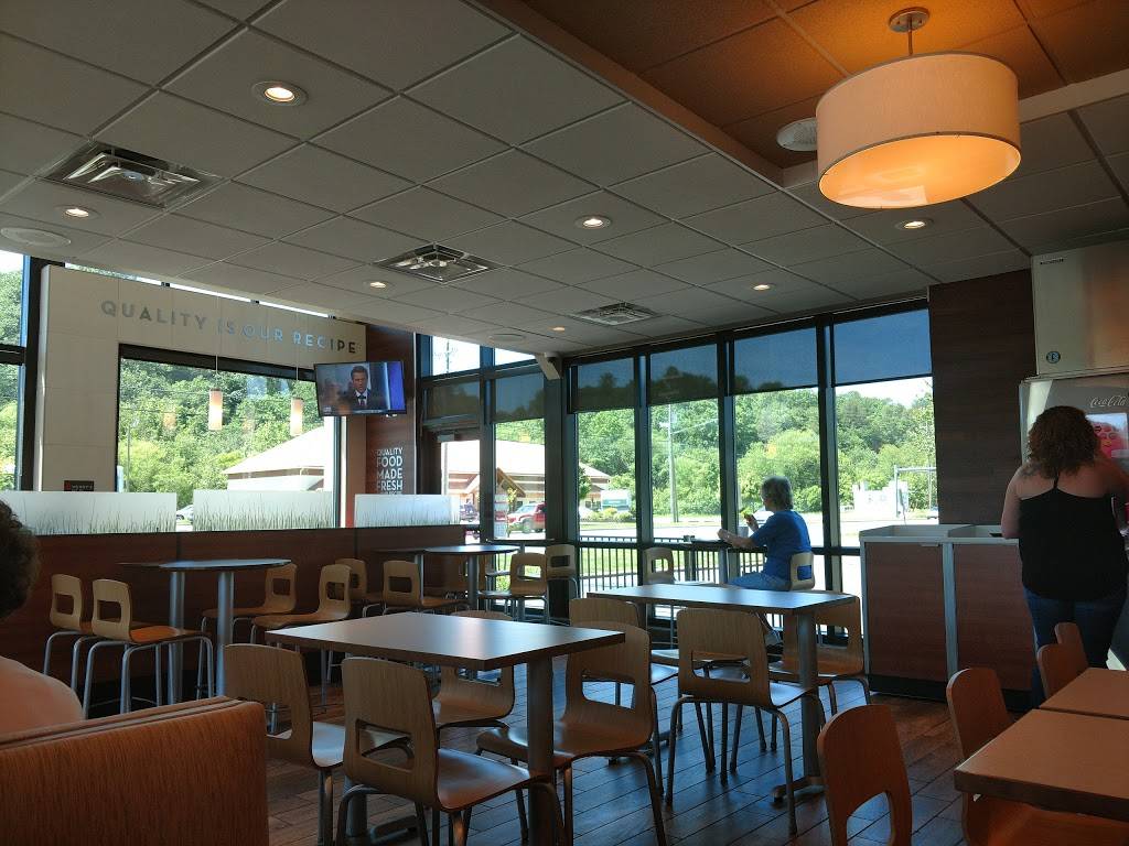 Wendys | restaurant | 368 US 70 W, Marion, NC 28752, USA | 8286525370 OR +1 828-652-5370