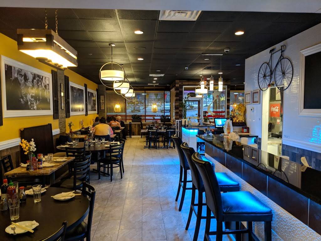 Pho Now | restaurant | 3911 Lincoln Hwy, Downingtown, PA 19335, USA | 4842378010 OR +1 484-237-8010