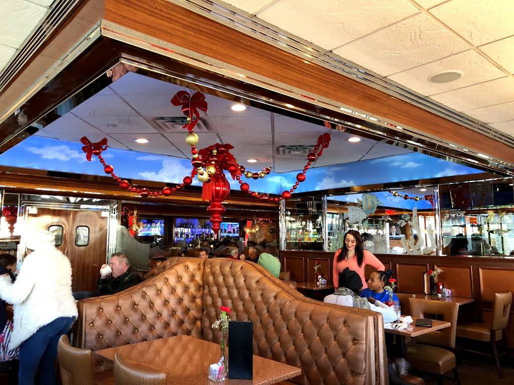 Imperial Diner | meal takeaway | 63 W Merrick Rd, Freeport, NY 11520, USA | 5168680303 OR +1 516-868-0303