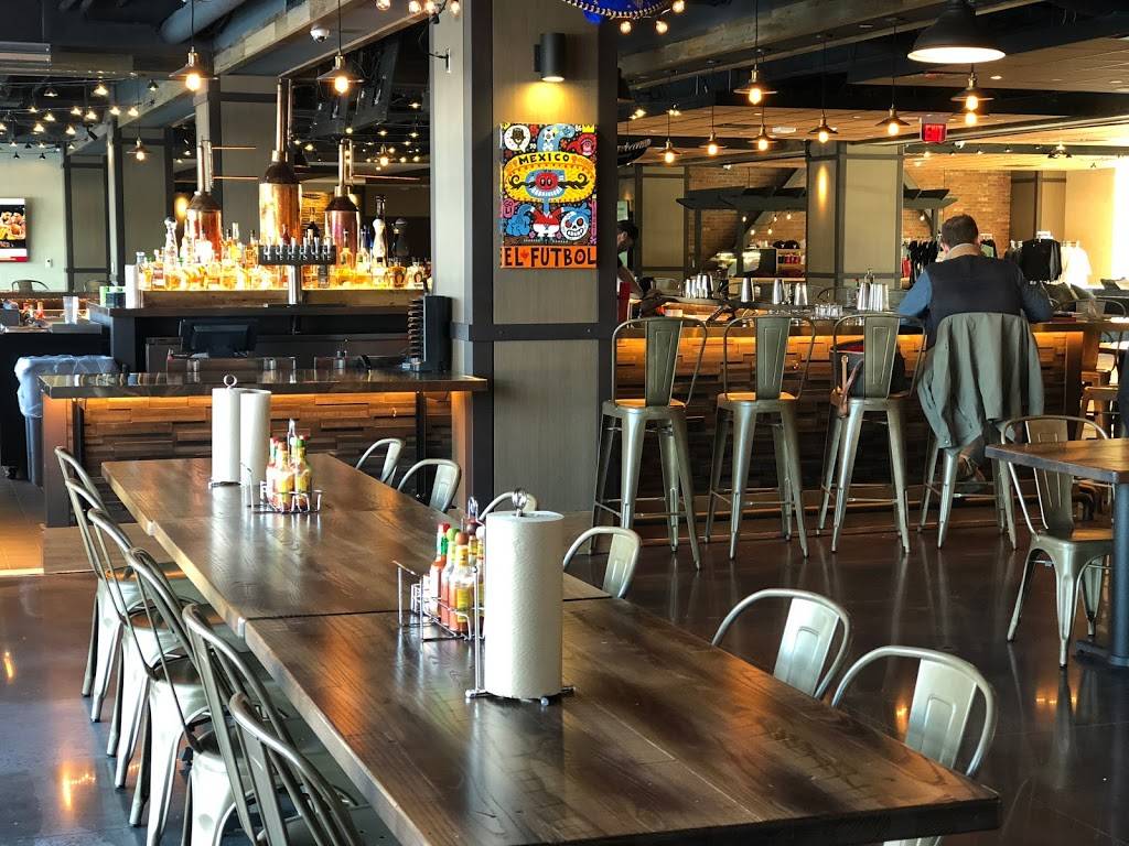 Dos Gatos Cantina | restaurant | 888 Resorts World Drive, Monticello, NY 12701, United States | 8454287200 OR +1 845-428-7200