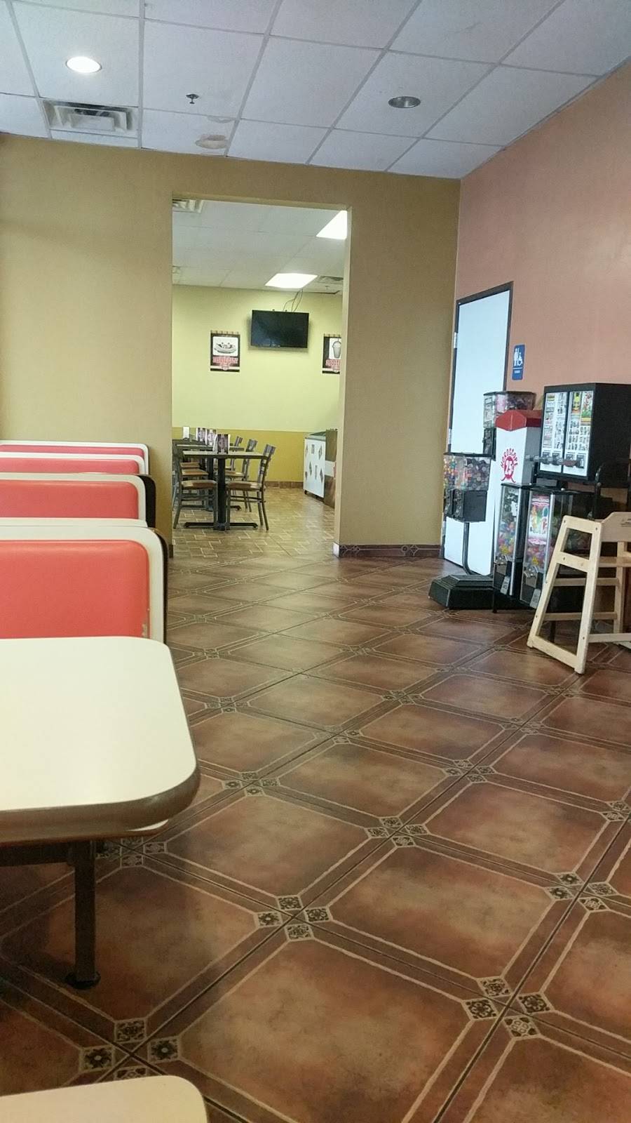 Vaqueros Mexican Food | restaurant | 3860 N Pinal Ave, Casa Grande, AZ 85122, USA | 5208369014 OR +1 520-836-9014