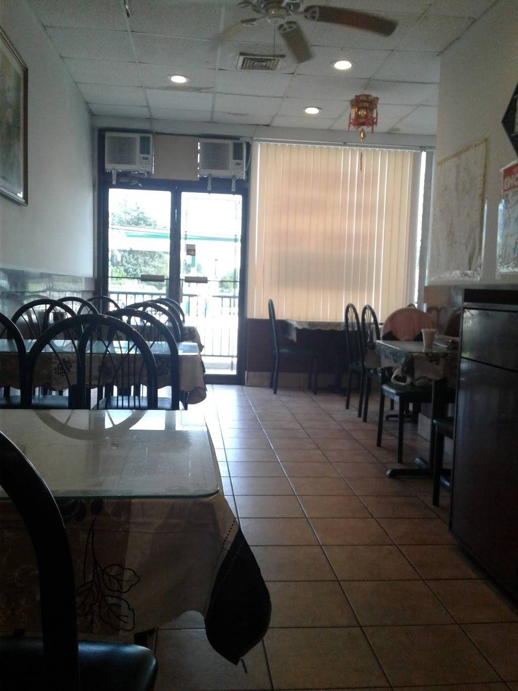 Golden Cove | restaurant | 5 Glen Cove Rd, Greenvale, NY 11548, USA | 5166219133 OR +1 516-621-9133