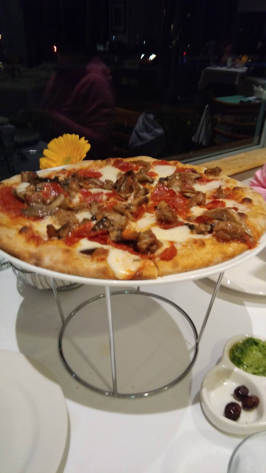 Due Lune Cucina | restaurant | 1 State St, Santa Barbara, CA 93101, USA | 8057703112 OR +1 805-770-3112