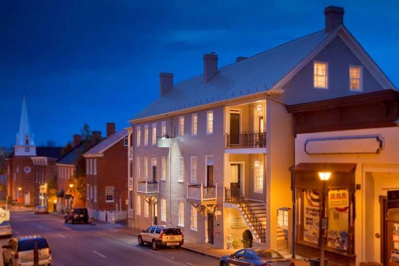 The Georges | restaurant | 11 N Main St, Lexington, VA 24450, USA | 5404632500 OR +1 540-463-2500