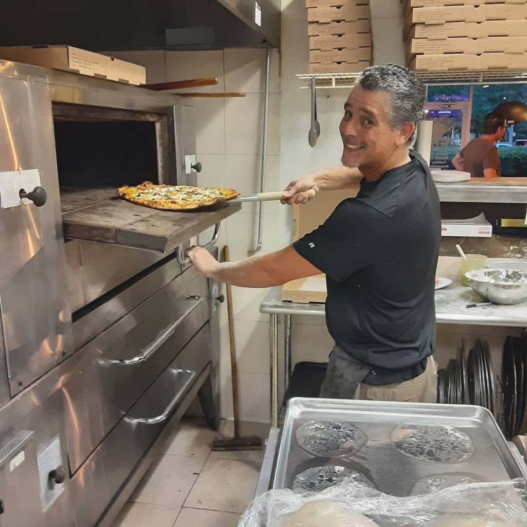 Pirate Pizza WGV | restaurant | 425 W Towne Place Suite 114, St. Augustine, FL 32092, USA | 9046151358 OR +1 904-615-1358