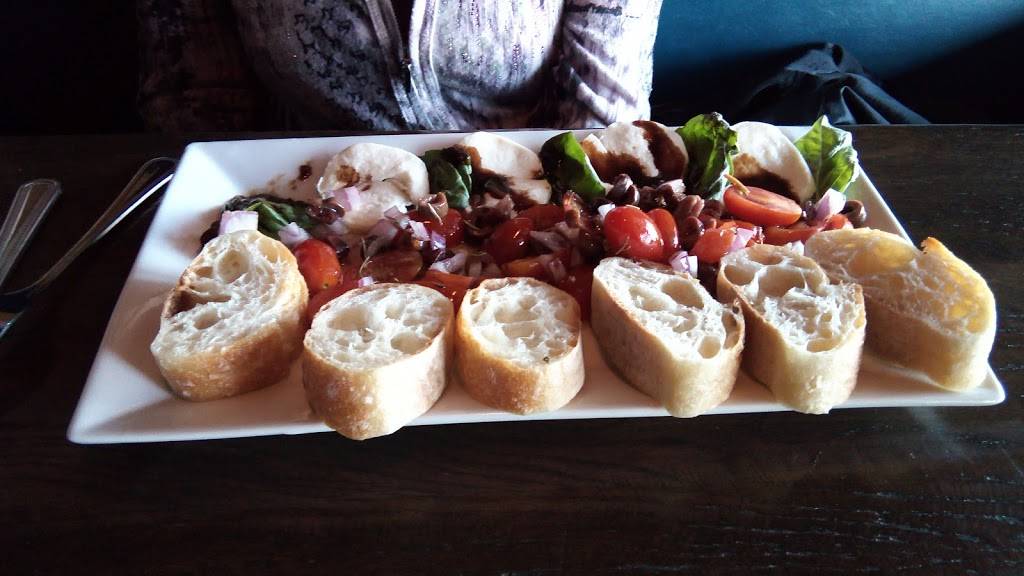 Santoras Pizza Pub & Grill | meal takeaway | 1402 Millersport Hwy #2923, Williamsville, NY 14221, USA | 7166883081 OR +1 716-688-3081