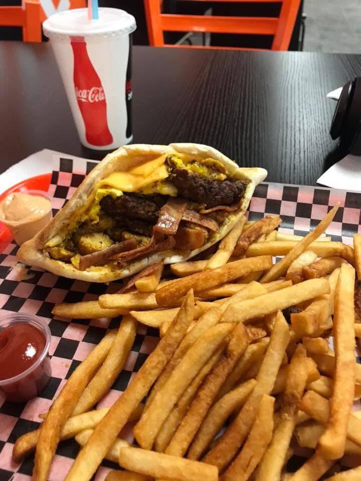 Ô-Big | restaurant | 3974 Rue Ontario E, Montréal, QC H1W 1S9, Canada | 5145232837 OR +1 514-523-2837