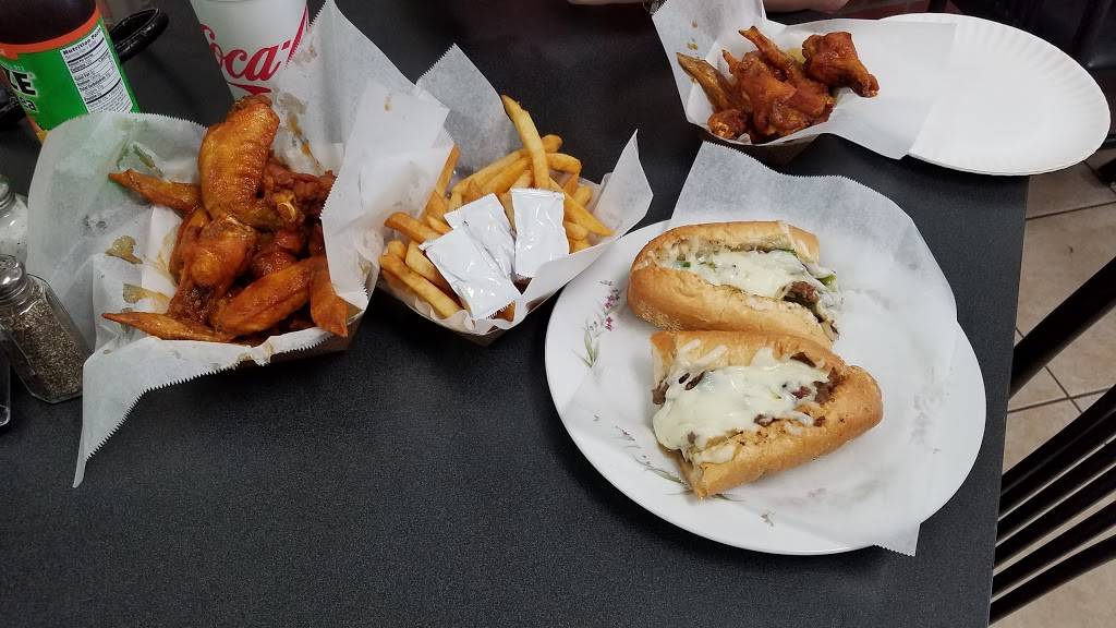 Munchies Pizza & Wings | restaurant | 11208 E Dr Martin L King Jr Bl, 8359, Seffner, FL 33584, USA | 8136575600 OR +1 813-657-5600