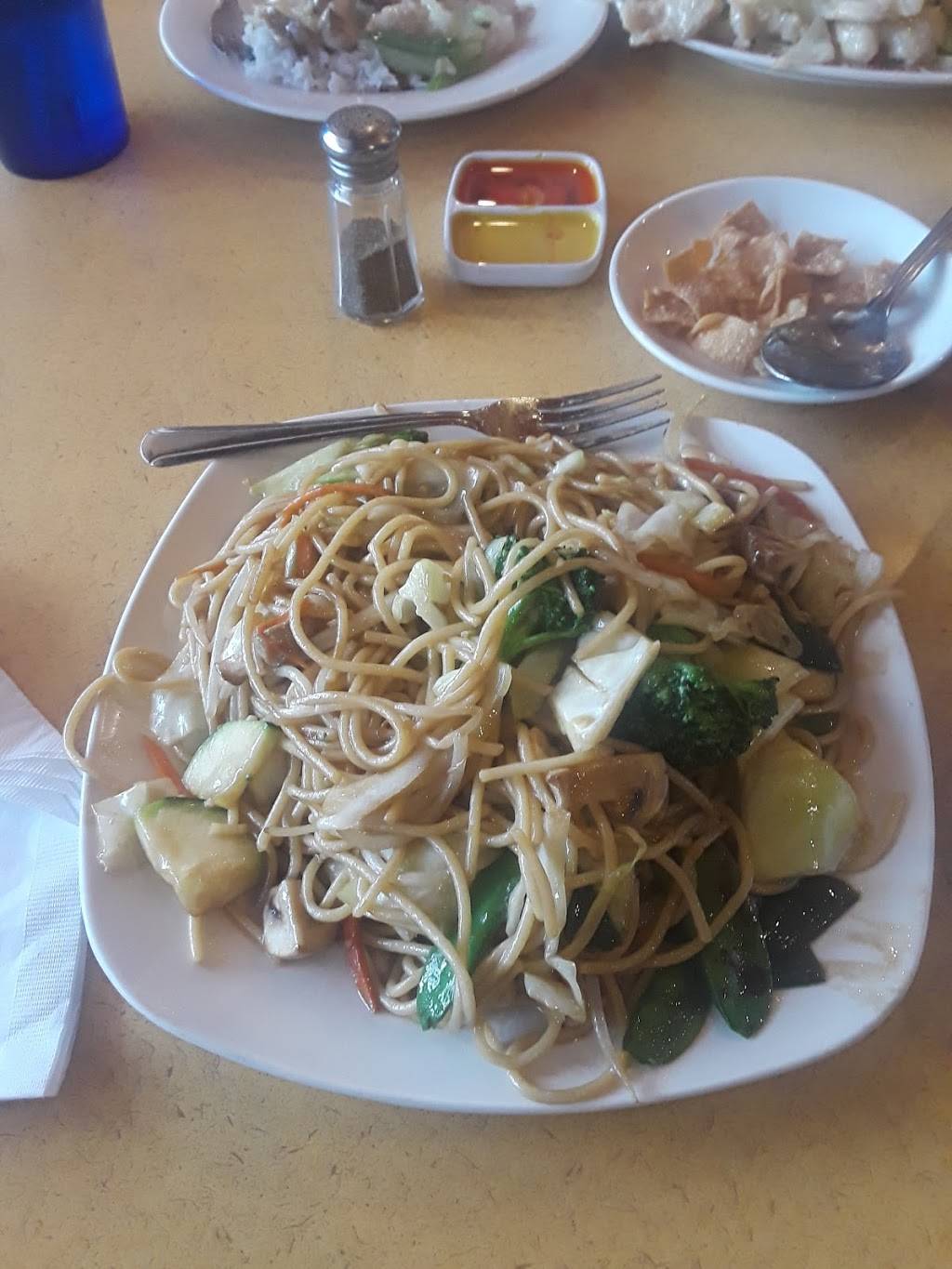 New Silver Dragon Chinese Restaurant | restaurant | 1739 W Glendale Ave, Phoenix, AZ 85021, USA | 6028413308 OR +1 602-841-3308