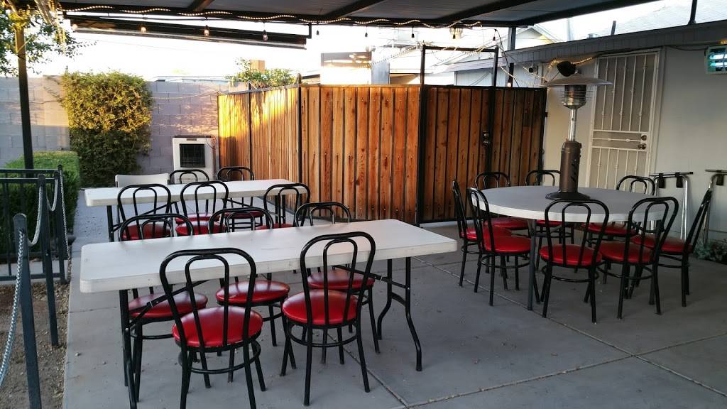 LJs Pizza | restaurant | 33 North Miller, Mesa, AZ 85203, USA | 4808349164 OR +1 480-834-9164