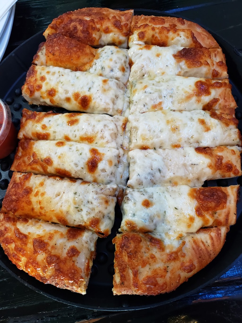 Naked City Pizza Paradise | restaurant | 4608 Paradise Rd, Las Vegas, NV 89169, USA | 7027222241 OR +1 702-722-2241