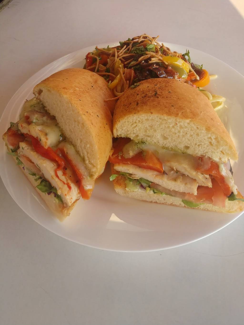 Jarys Italian Cuisine | restaurant | 631 W Arrow Hwy, Glendora, CA 91740, USA | 6269155525 OR +1 626-915-5525