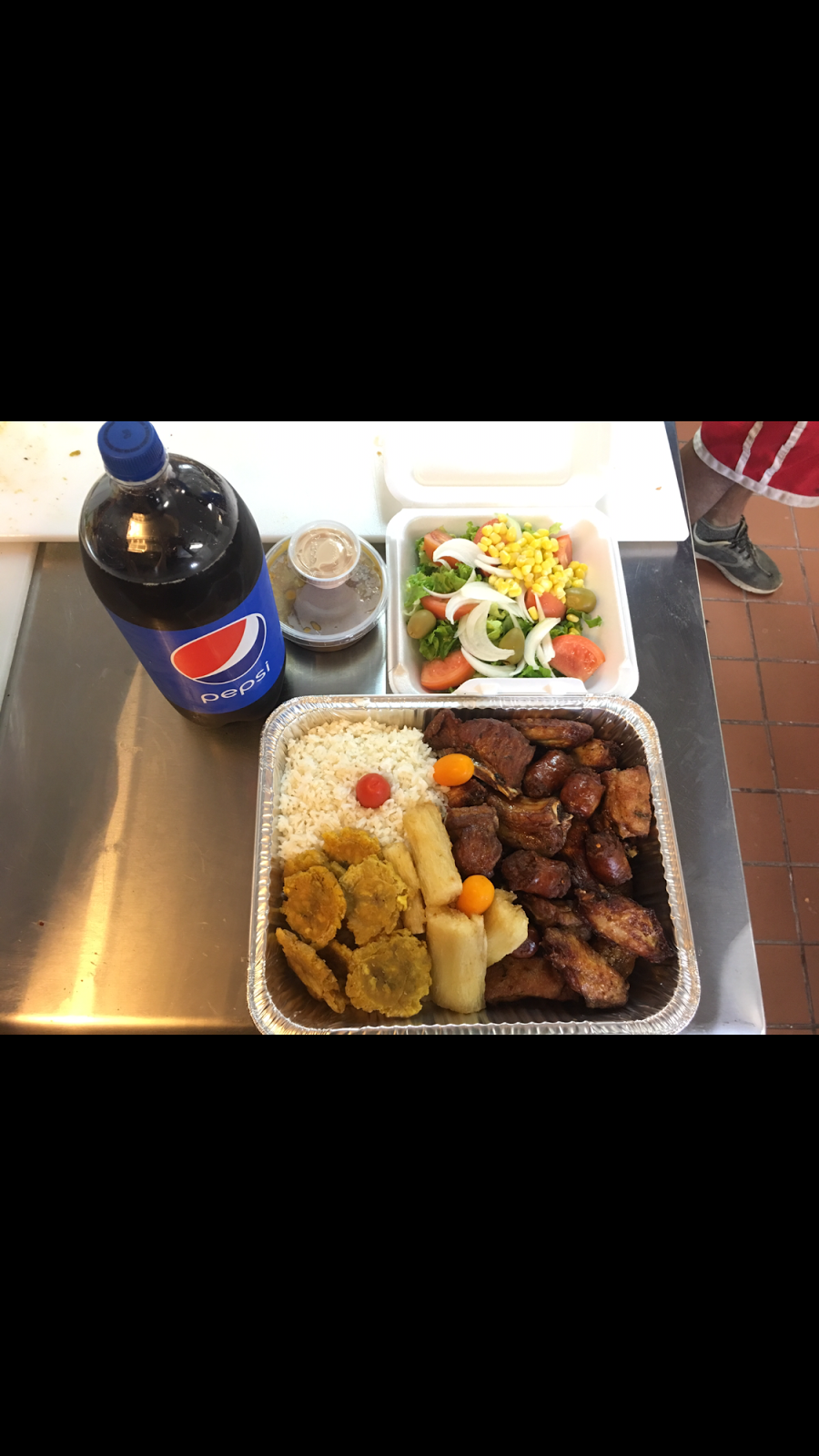 Salsabor Latin Flavor | restaurant | 116 S Pavilion Ave, Riverside, NJ 08075, USA | 8562555584 OR +1 856-255-5584