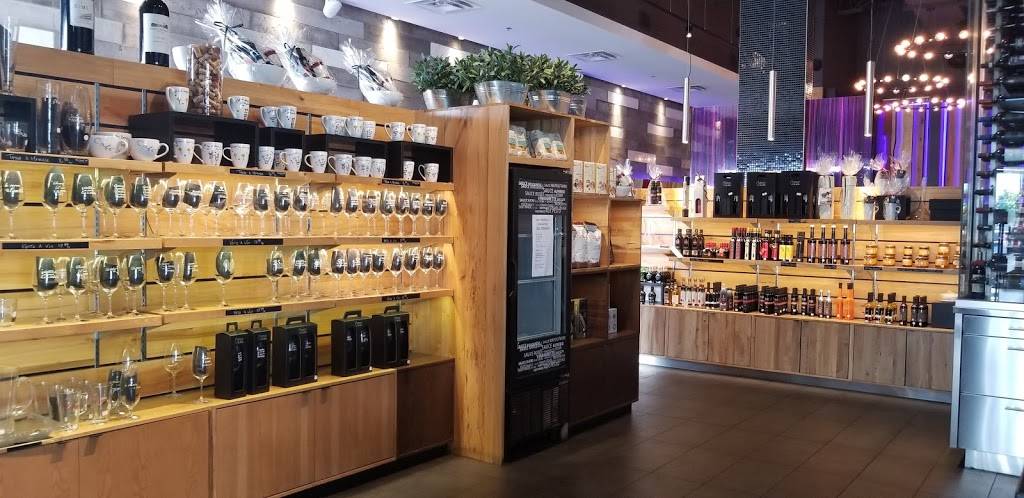 Pacini | restaurant | 575 Rue Pierre-Caisse, Saint-Jean-sur-Richelieu, QC J3A 1P1, Canada | 4503599733 OR +1 450-359-9733