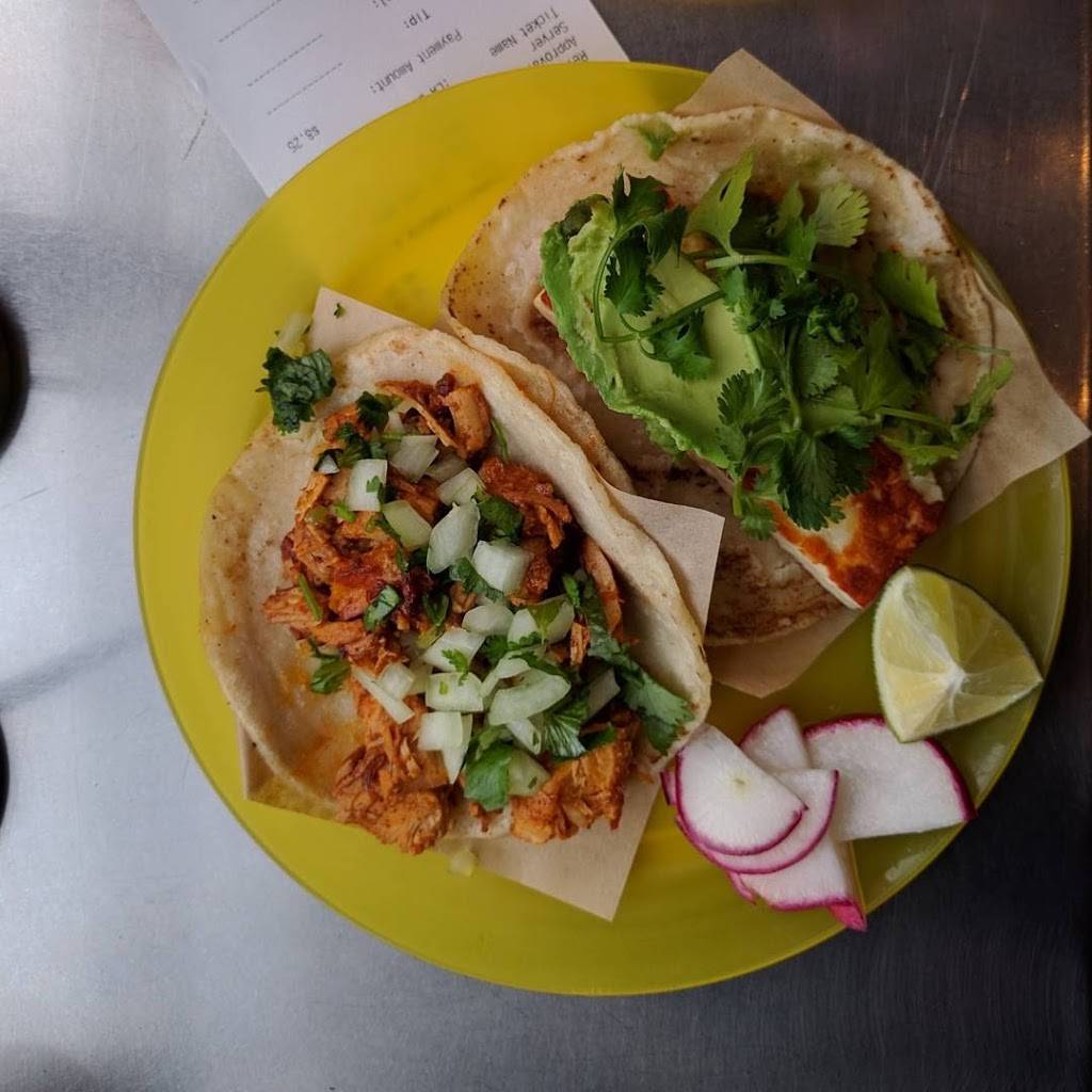 Uno Mas | restaurant | 2329 NE Glisan St, Portland, OR 97232, USA | 5032082764 OR +1 503-208-2764