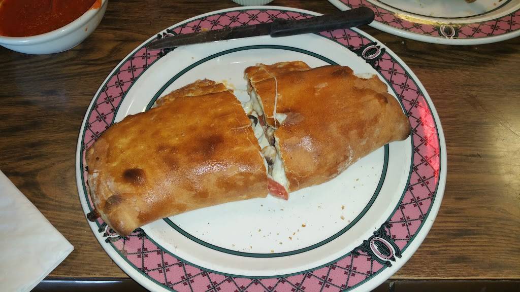 Luigis Italian Cafe | cafe | 611 E Quinlan Pkwy, Quinlan, TX 75474, USA | 9033569003 OR +1 903-356-9003