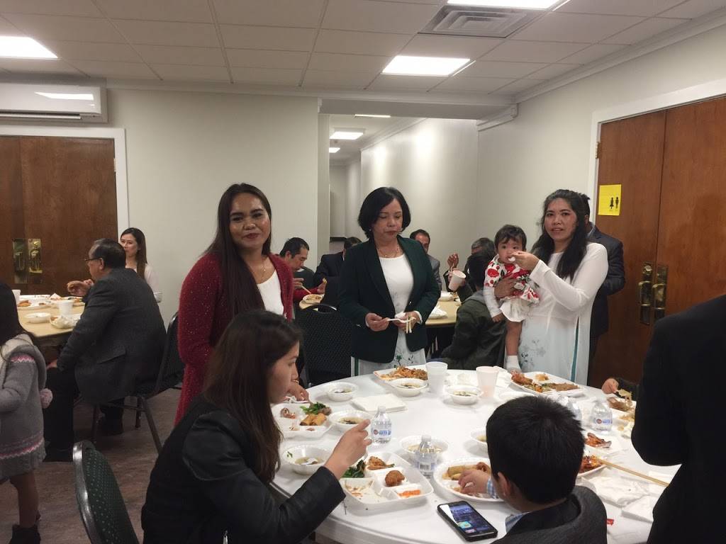 Mrs Winners Chicken & Biscuits | restaurant | 814 Summit Ave, Greensboro, NC 27405, USA | 3362723900 OR +1 336-272-3900