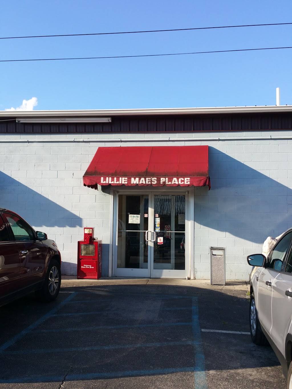 Lillie Maes Place | restaurant | 4712 Dayton Blvd, Chattanooga, TN 37415, USA | 4238758999 OR +1 423-875-8999
