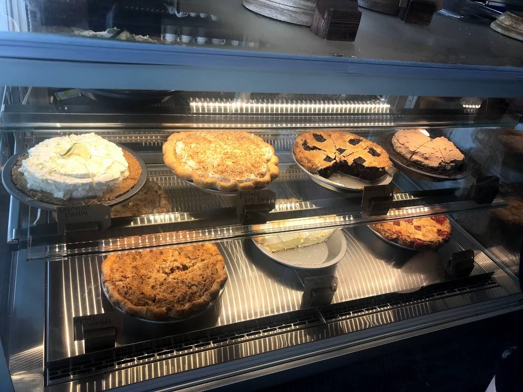 Henrys Sandwich Station | restaurant | 545 NW 1st Ave, Fort Lauderdale, FL 33301, USA | 9546165538 OR +1 954-616-5538