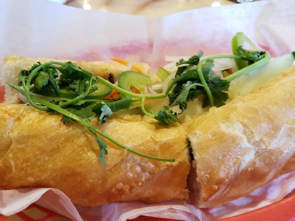 Saigon Noodle House | restaurant | 1515 W 81st Ave, Merrillville, IN 46410, USA | 2197698508 OR +1 219-769-8508